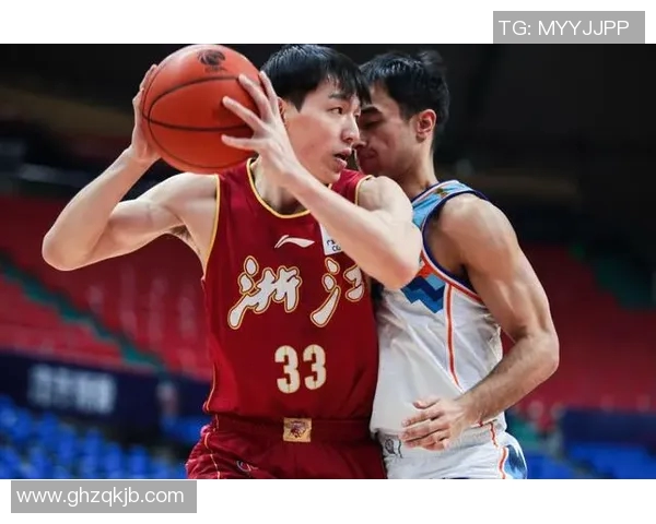 深圳篮球队在全国锦标赛积分榜上以68分稳居第一名，展现强劲实力