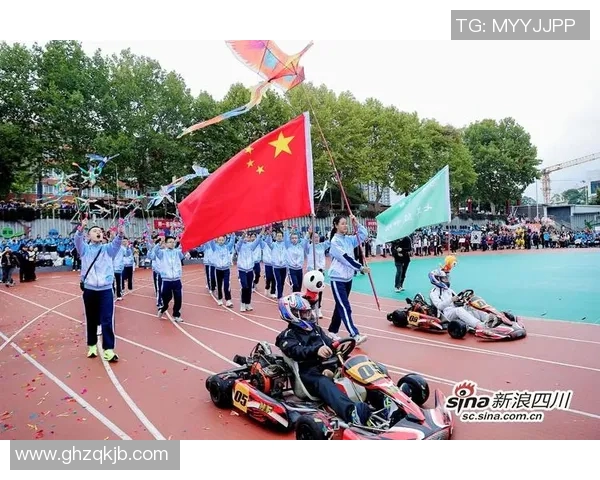 足球明星挑战气球游戏趣味瞬间精彩集锦